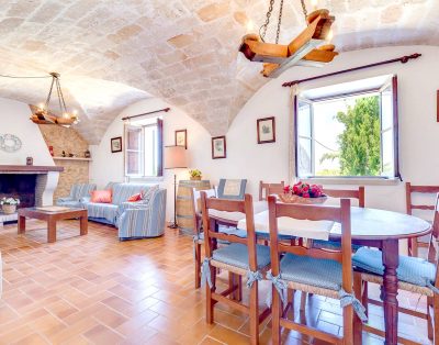 Villa mit 4 Schlafzimmern in Illes Balears
