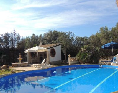 Finca mit 2 Schlafzimmern mit privatem Pool