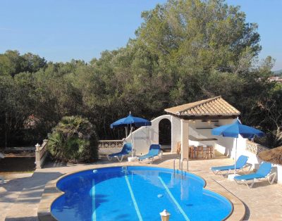 Finca mit 2 Schlafzimmern mit privatem Pool