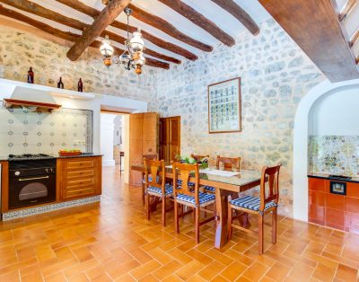 Villa mit 4 Schlafzimmern in Illes Balears