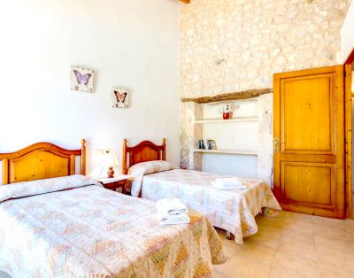 Villa mit 4 Schlafzimmern in Illes Balears
