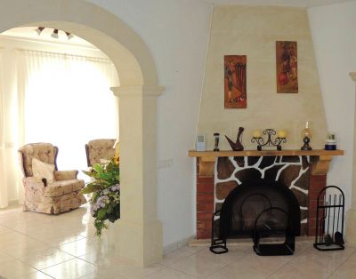 Finca mit 2 Schlafzimmern mit privatem Pool