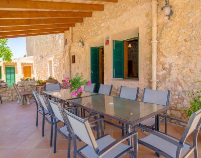 Villa mit 4 Schlafzimmern in Illes Balears
