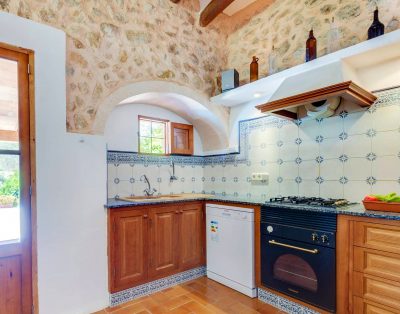 Villa mit 4 Schlafzimmern in Illes Balears